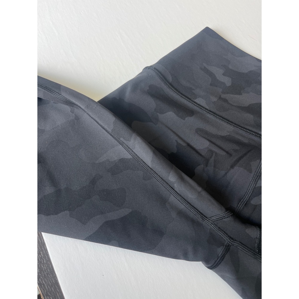 Lululemon Leggings Align High Rise 25" Heritage 365 Camo Deep Coal Multi Size 10 - Picture 12 of 13